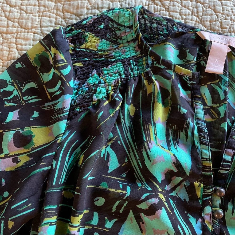 Banana Republic Sheer Green Long Sleeve Blouse Small - Picture 6 of 11